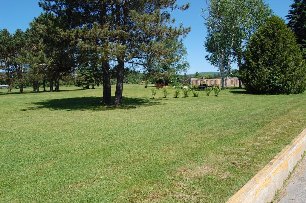 Auberge Godard Nominingue Luaran gambar