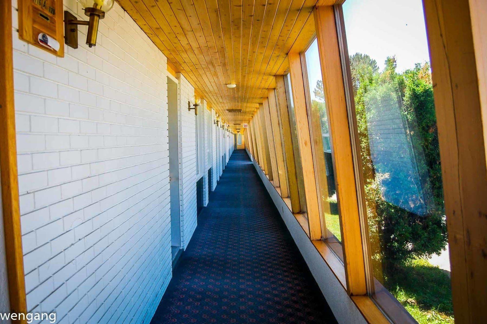 Auberge Godard Nominingue Luaran gambar